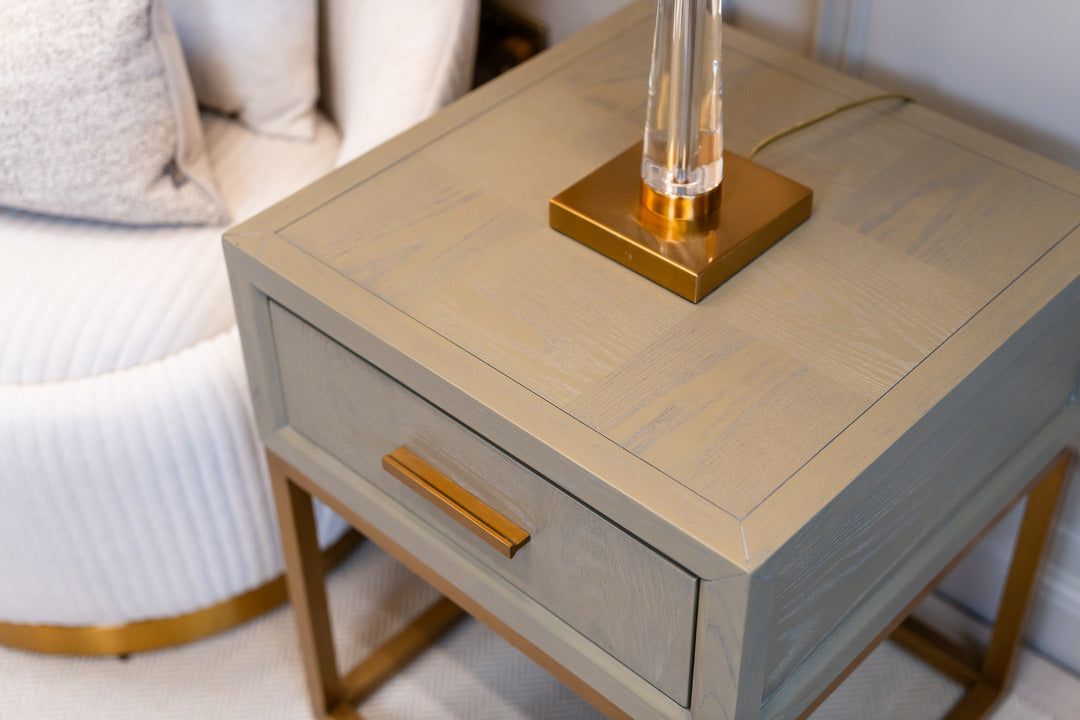 ARMANI 1 DRAWER SIDE TABLE