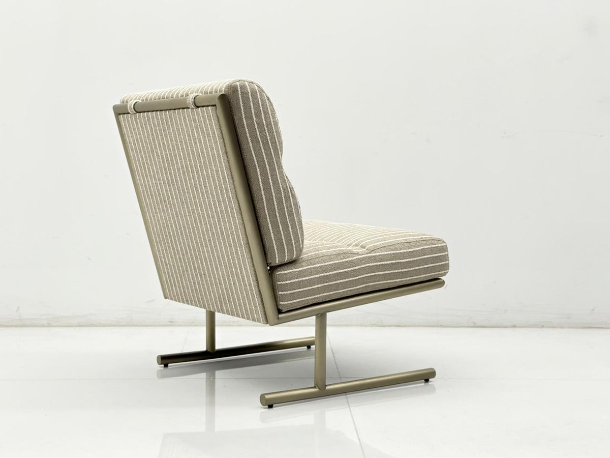 CAMDEN CHAIR