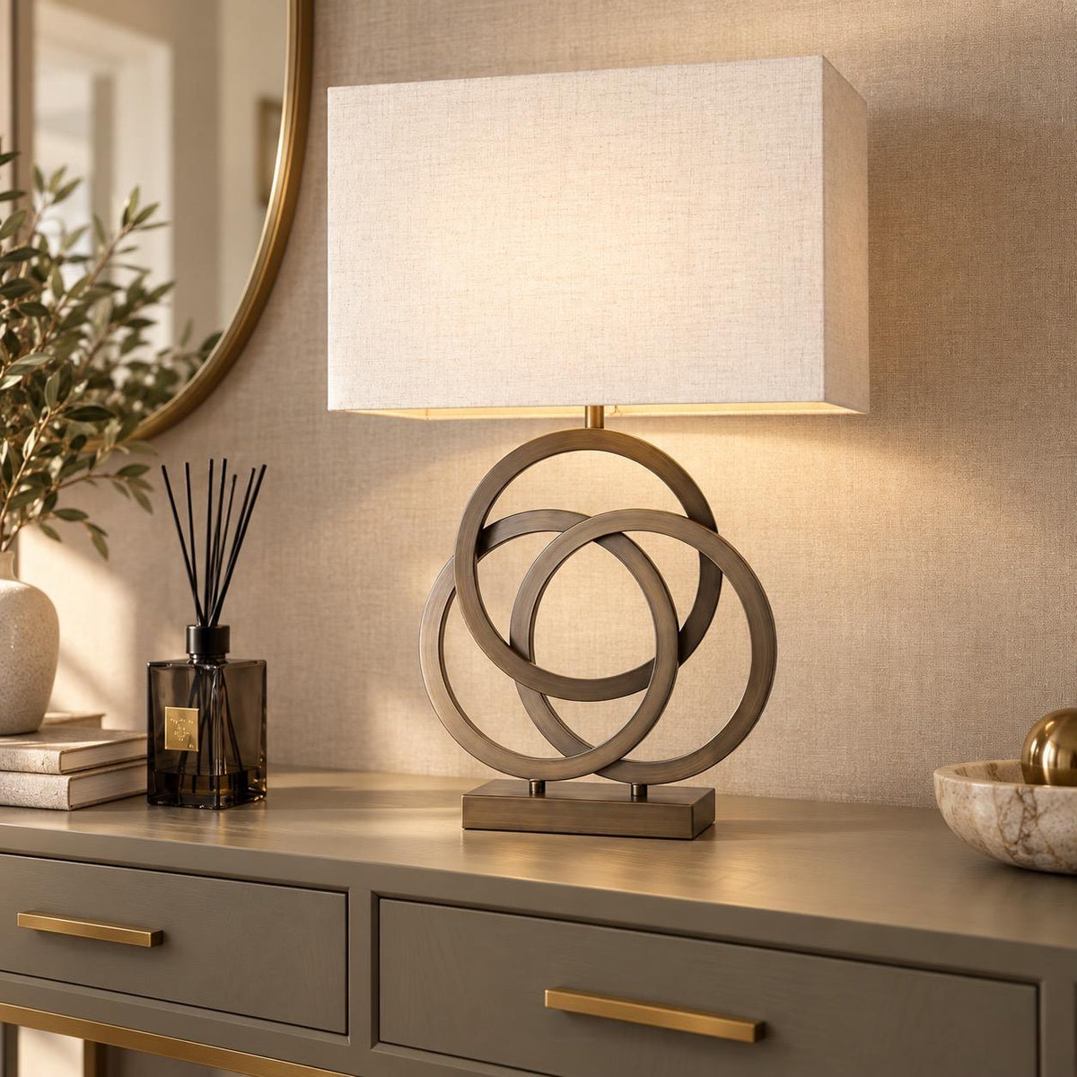 CORA TABLE LAMP