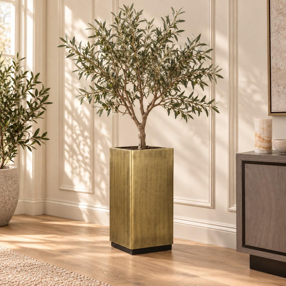 JESSE LARGE PLANTER