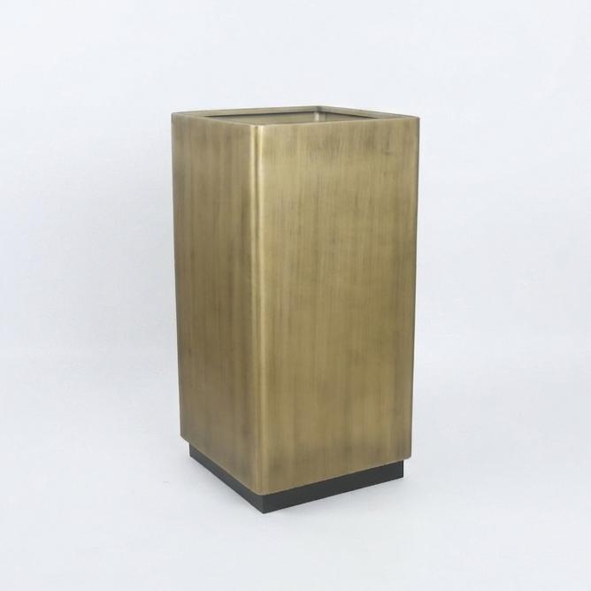 JESSE LARGE PLANTER