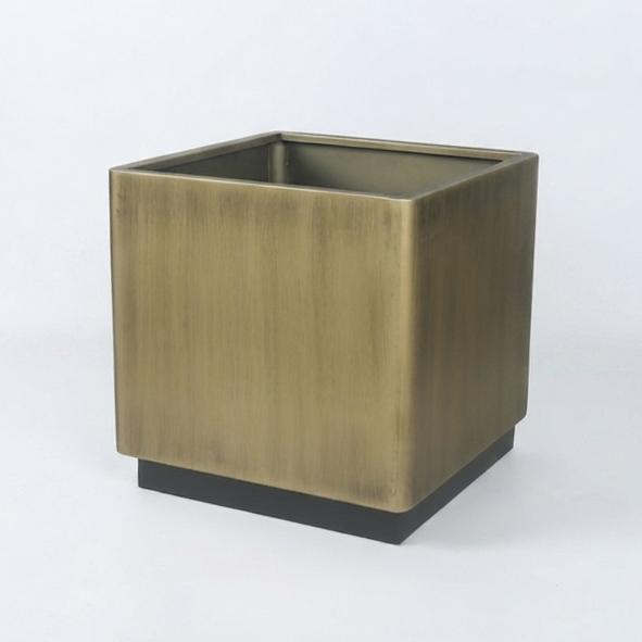JESSE MEDIUM PLANTER