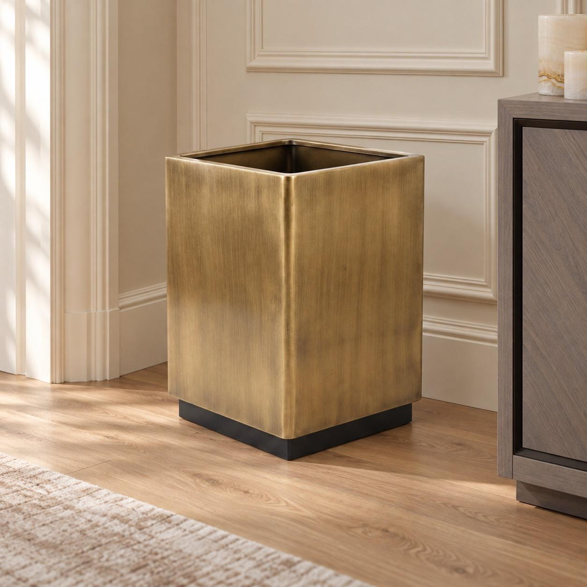 JESSE SMALL PLANTER