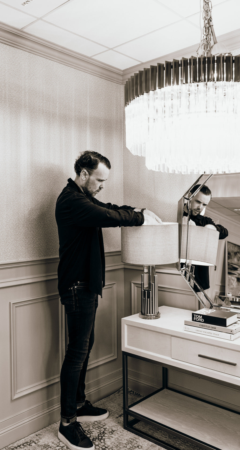 Black and white, Black and white photography, table lamps, Interior showroom, candid, Lighting, Furniture, Hom edecor