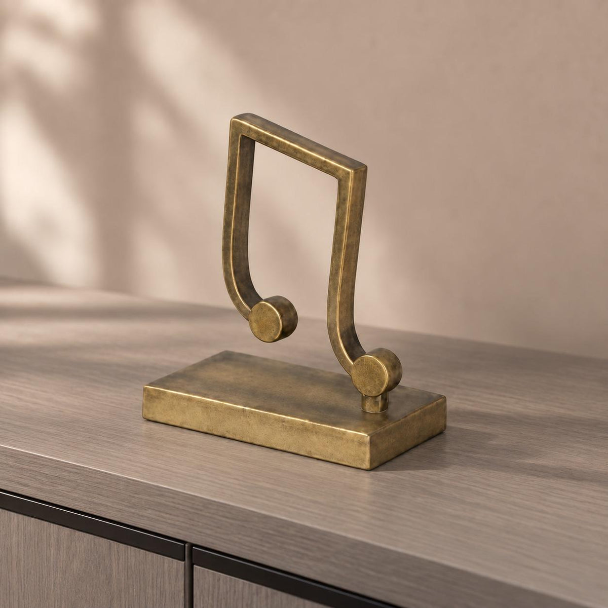 OSCAR MUSICAL NOTE