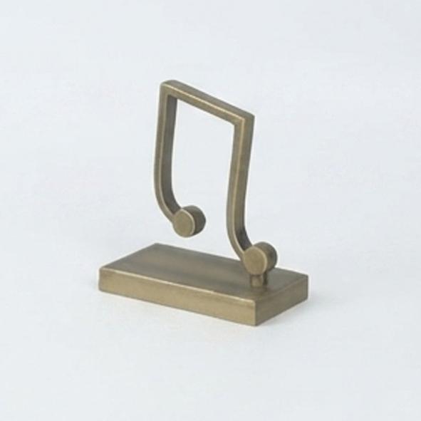 OSCAR MUSICAL NOTE